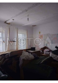 1/2 доля квартиры и 1/2 доля земельного участка в Свердловской обл. 