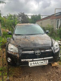 TOYOTA RAV4, 2010 г/в, ст-ца Каневская, Краснодарский край