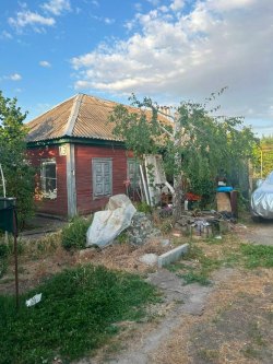 Жилой дом 54,9 кв. м и з/у 879 кв. м, ст-ца Каневская, Краснодарский край