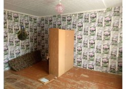 1/4 доля в праве на жилое помещение,
площадь: 18,8 кв.м., адрес
(местонахождение):…