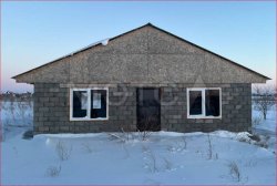 Объект незавершенного строительства и земельный участок 700 +/- 9 кв.м. в Оренбургской обл. 