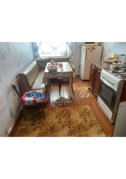 1/3 доля в праве на жилое помещение,площадь: 61,7 кв.м., адрес(местонахождение):…