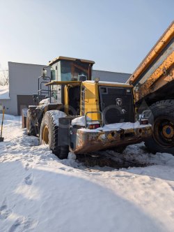 Погрузчик фронтальный XCMGZL50GV, 2017 года 