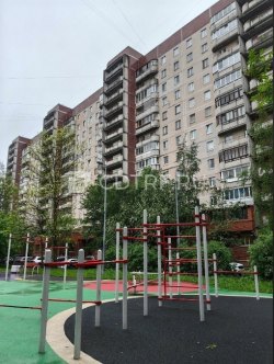 Квартира 74,2 кв.м в г. Санкт-Петербург, пр-кт Комендантский, д. 35