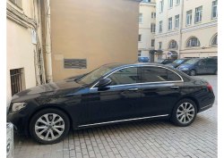 Автомобиль МЕРСЕДЕС-БЕНЦ Е220D 4MATIC, год выпускс