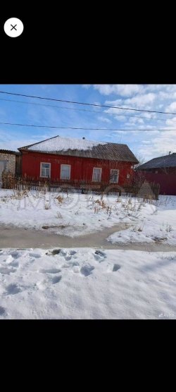 1/2 доля дома и право аренды земельного участка 536 кв.м. в Саратовской обл. 