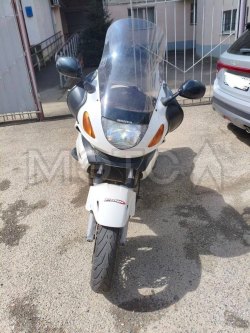 Мотоцикл HONDA NT650V, 2000 года 