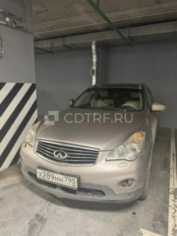 Реализация автомобиля марка: INFINITI, модель: EX35-ELIT