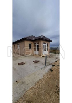 Дом 92,7 кв.м. и земельный участок 1000 кв.м. в Саратовской обл. 