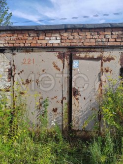 Гараж 21,9 кв.м и земельный участок 22 кв.м в Красноярском крае 