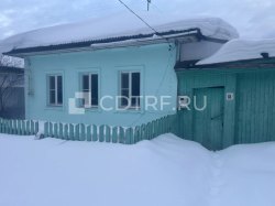 Жилой дом и земельный участок, адрес Свердловская обл., г. Алапаевск, ул. Большакова, д.11