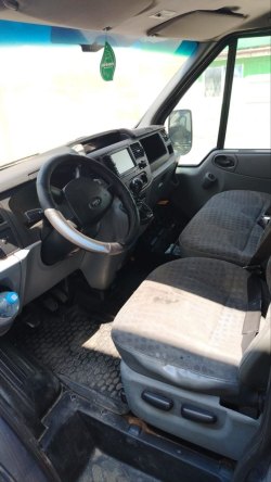 Грузовой автомобиль Ford Transit 3227 DM