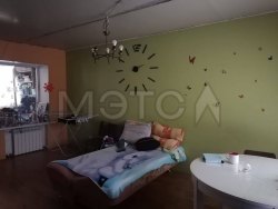 1/4 доля квартиры в Ленинградской обл. 