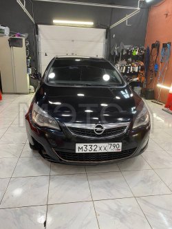 Opel Astra, 2010 года, 180 лс, 214993 км, АКПП 
