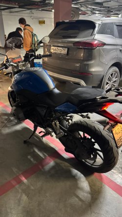 Мотоцикл bmw, марка/модель bmw r1200r, год изготовления: 2015, мощность двигателя: 92 квт/125,12 л…