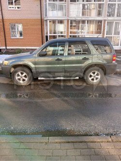 Ford Escape, 2004 года, 135 лс 