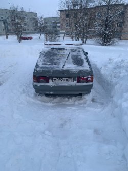 Легковой автомобиль ВАЗ 21140