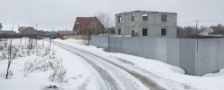 Земельный участок — 1 000 кв. м, адрес: местоположение установлено относительно ориентира…