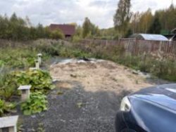 Земельный участок площадь 1502+/-27 кв.м.,