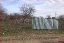 Земельный участок в Астраханской обл., 719 кв.м. 