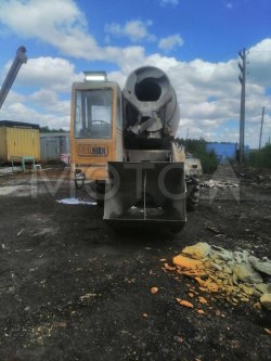 Бетоносместитель с самозагрузкой CARMIX 5,5XL, 2016 года 