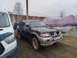 Mitsubishi Pajero, 1998 года, 99 лс, 432271 км, полный привод 
