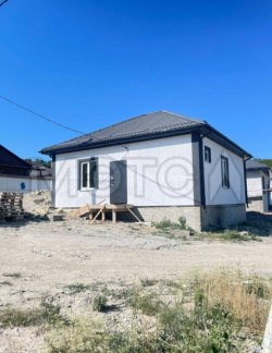 Дом 69,6 кв.м. и земельный участок 400 кв.м. в Новороссийске 