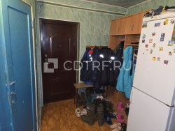 1/3 доли в праве на помещение (жилое, квартира) с кадастровым номером 35:22:0102006:147