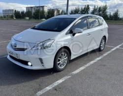 Toyota Prius Alpha, 2014 года, 99 лс, 258000 км, АКПП 