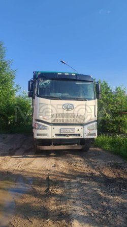 Грузовой-самосвал FAW J6, 2021 года 
