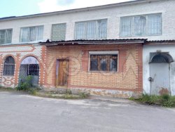 Здание 397,1 кв.м. и земельные участки в Брянской обл. 