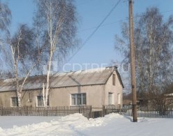 Жилое помещение , площадь 49,8 кв.м., размер доли: 1/3