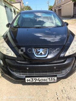 Автомобиль Peugeot 308, тип ТС – легковой комби (хэтчбек), 2008 г.в., цвет – черный