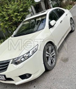 Honda Accord, 2011 года, 200 лс. 