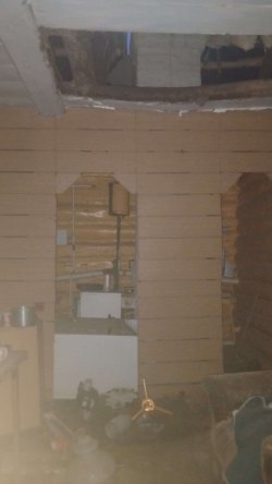 1/3 доля в праве на жилое здание,площадь: 36,2 кв.м., кадастровый номер:16:07:240101:615 и 1/3 доля…