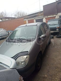 Легковой автомобиль Renault Megane, 2000 г.в., VIN VF1JA04B521874060 